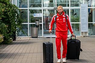 Leonie Asendorpf/dpa | Konrad Laimer und seine Teamkollegen kehrten am Montag aus den USA zurück.