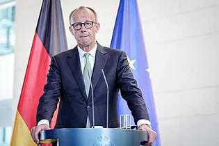 Kay Nietfeld/dpa | Der Kanzler beharrt darauf, dass die Gegenfinanzierung gesichert sein muss. 