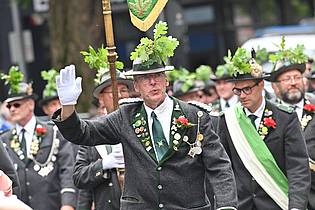 Julian Stratenschulte/dpa | Das 496. Schützenfest in Hannover war am Freitag eröffnet worden. 