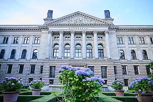 Annette Riedl/dpa | Nach dem Bundestag war der Bundesrat am Zug. 