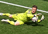 Marijan Murat/dpa | Beim Trainingsauftakt des FC Barcelona übte Marc-André ter Stegen am Rande der Gruppe.