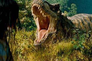 -/Universal Pictures/dpa | Eine Szene des Films «Jurassic World: Die Wiedergeburt» (undatierte Filmszene). 