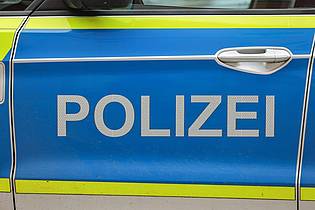 Jan Woitas/dpa | Nach einem Feuer in einer Bahnunterführung ermittelt die Kriminalpolizei Bamberg wegen Verdachts auf Brandstiftung.