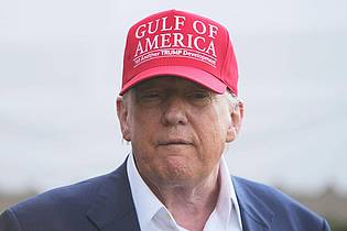 Mark Schiefelbein/AP/dpa | Trump reist nach Florida, wo eine neue Haftanstalt für Migranten eröffnet wird.