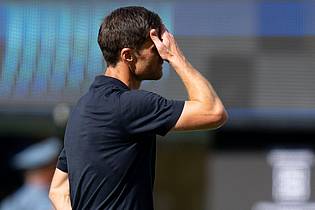 Sven Hoppe/dpa | Oh weh, die erste Niederlage als Real-Trainer fiel für Xabi Alonso heftig aus.