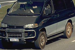 Supplied/WESTERN AUSTRALIA POLICE/AAP/dpa | Die Deutsche war in sehr unwegsames Gebiet in Westaustralien gefahren.