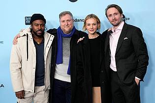 Charles Sykes/Invision/AP/dpa | Die britische Komödie «The Ballad of Wallis Island» überzeugt mit Humor, Tiefgang und einem wunderbaren Schauspiel-Ensemble. 
