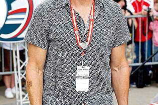 picture alliance / dpa | Tim Daly und seine Schauspiel-Kollegin Tea Leoni haben geheiratet (Archivbild) 