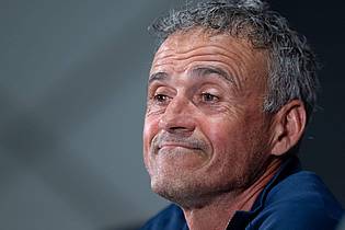 Sven Hoppe/dpa | Der allseits bewunderte Luis Enrique sagt vor dem Finale: «Ich bin kein Star als Trainer.»