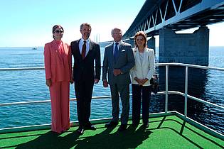 Liselotte Sabroe/Ritzau Scanpix Foto/AP/dpa | Gruppenfoto bei einem Zwischenstopp auf der Insel Peberholm.