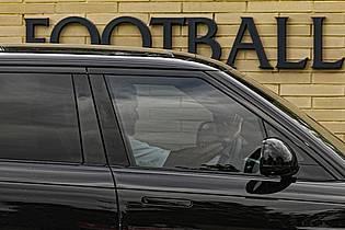 Peter Byrne/PA Wire/dpa | Der Trainingsauftakt stand auch im Zeichen des Todes von Diogo Jota